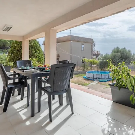 Ferienhaus Casa Vista Mare Tra Gli Ulivi