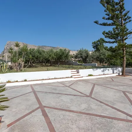 Casa Vista Mare Tra Gli Ulivi
